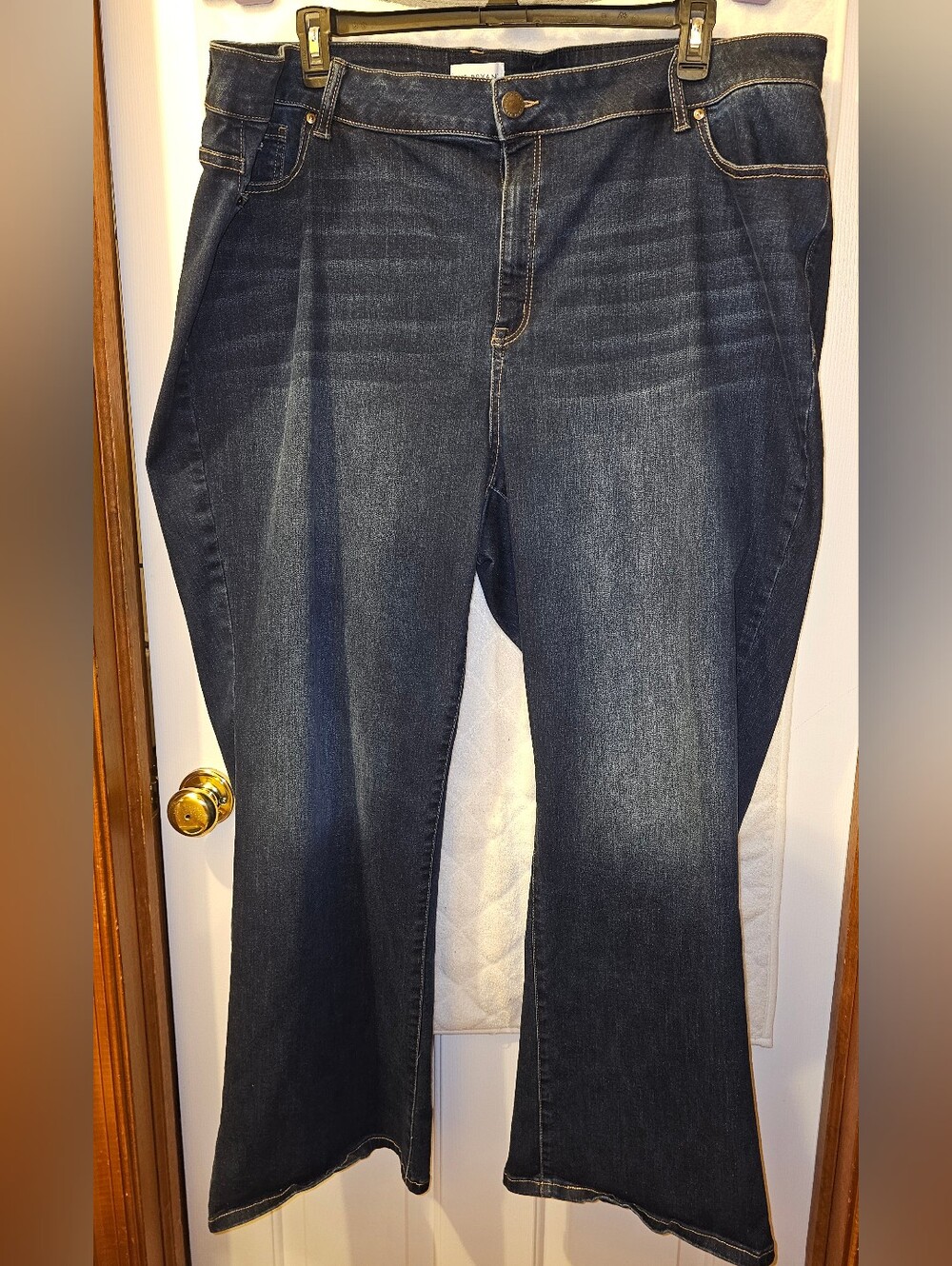 Lane Bryant Curvy Dark Blue High-rise Bootcut Leg Jeans Size 28 Flex Magic Waist